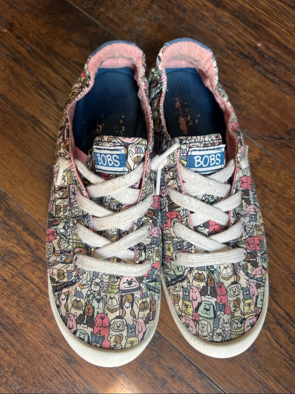 Skechers Bobs for Dogs Beach Bingo slip on sneakers size 8